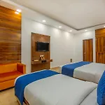 Rahul Palace By Golden Tree